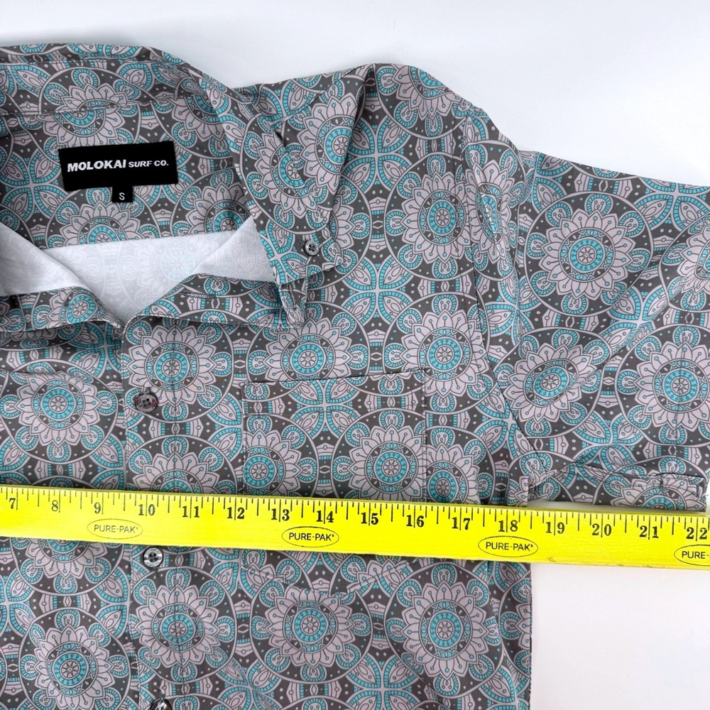 Molokai Surf Co Button Down Shirt Mens Small Grey Turquoise Mandala Pattern - Picture 4 of 7